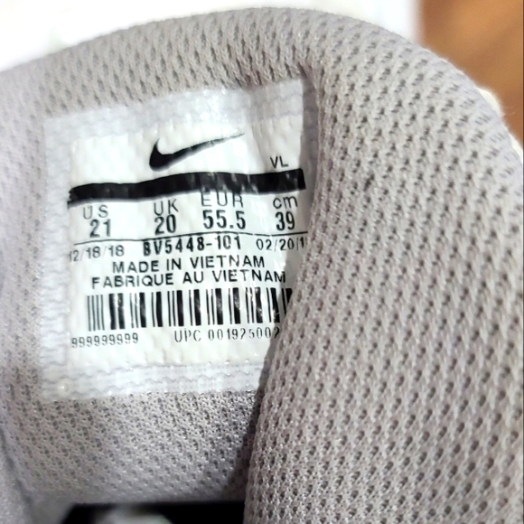 Sz 21 Nike Force Savage Pro 2 Football Cleats NWOT BV5448-101 - Picture 2 of 10